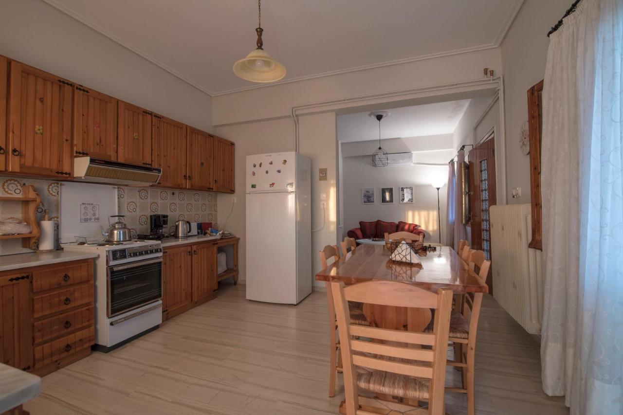 Apartamento Kerasia'S Country House Volos Exterior foto
